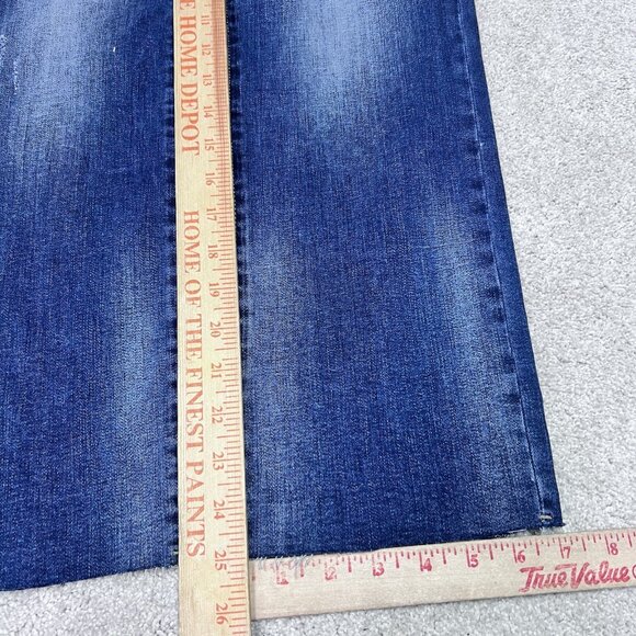 Special A Jeans Women’s Blue Straight Leg Distressed Pockets Size 9 NWT - Picture 4 of 12